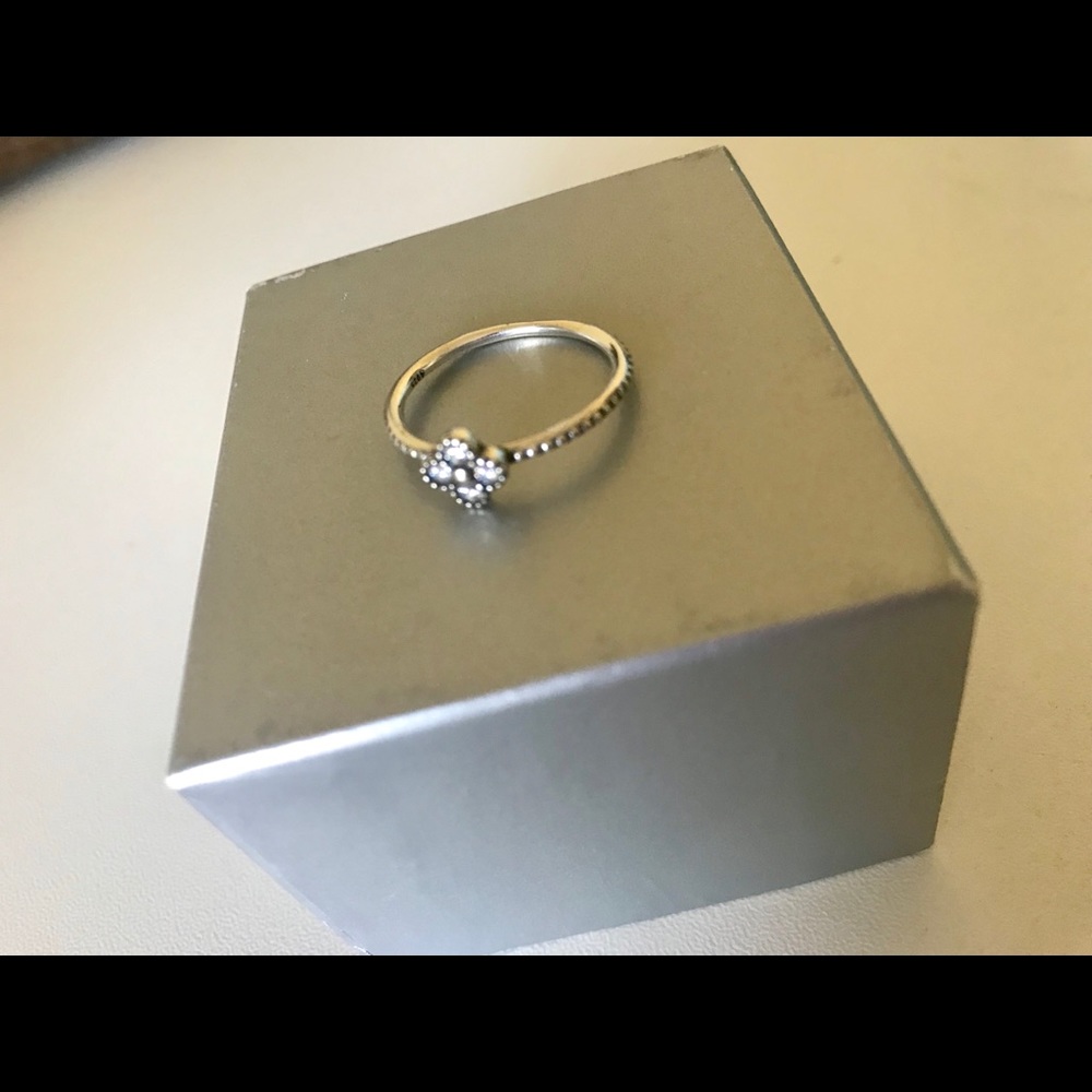 Genuine 925 silver ring brandnew with cz - Picture 3 of 7